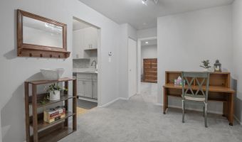 878 COLLEGE Pkwy #103, Rockville, MD 20850