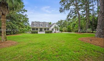 30 Dolphin Point Dr, Beaufort, SC 29907
