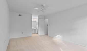 8223 TREEBROOKE Ln, Alexandria, VA 22308
