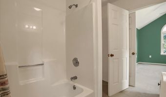 512 ROLLING Grn, Selinsgrove, PA 17870
