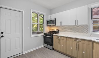 276 Bond St, Bridgeport, CT 06610