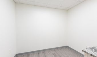 430-432 BROADWAY, Bayonne, NJ 07002