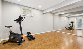 24769 STONE PILLAR Dr, Aldie, VA 20105