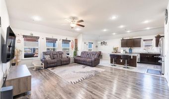6704 Pilgrim Rd, Bentonville, AR 72713