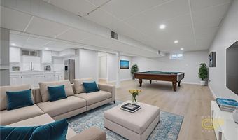 6 Hilton Ave, East Providence, RI 02915