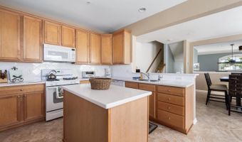 12147 Landings Blvd #104, Berlin, MD 21811