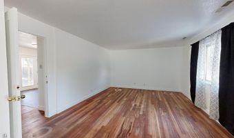 8709 Shone Ave SW, Albuquerque, NM 87121
