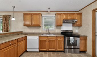 2830 Orangewood Dr, Abbeville, LA 70510