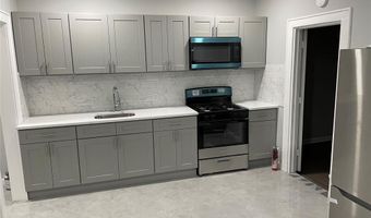 422 Avenue C, Bayonne, NJ 07002