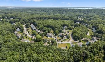 123 CASTLE ROCKS Rd, Warwick, RI 02886