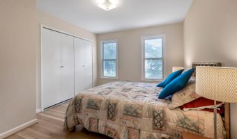 7906 IVYMOUNT Ter, Potomac, MD 20854