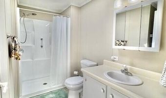 10 Pinecone Dr, Alfred, ME 04002