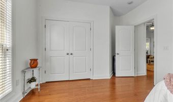 1723 VFW Rd, Auburn, AL 36830