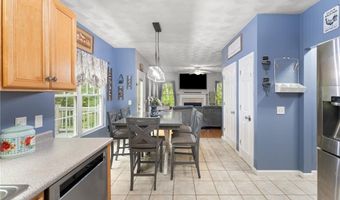 38 Audubon Ln, Coventry, RI 02831