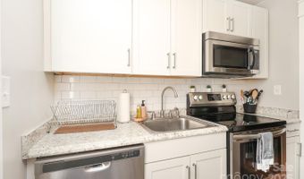 1820 1822 Kensington Dr, Charlotte, NC 28205