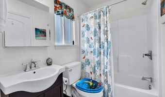 88-1515 EIWA Ave, Captain Cook, HI 96704