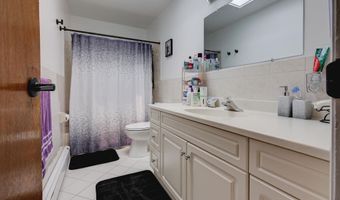 4 SUNSET Ave, Bayonne, NJ 07002