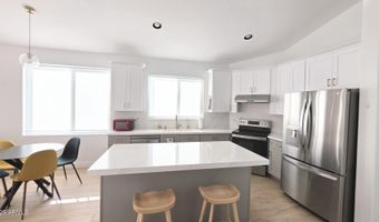 843 W LOCUST Dr, Chandler, AZ 85248