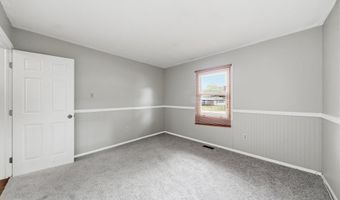 12410 ROCKLEDGE Dr, Bowie, MD 20715