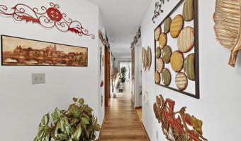 631 Deer Trail Dr, Indianapolis, IN 46217