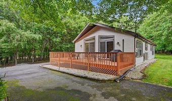 160 Ginsburg Cir, Albrightsville, PA 18210