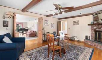 24 Kirkbrae Dr, Lincoln, RI 02865