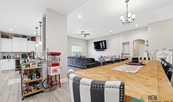 3811 Aquamarine Dr, Carlsbad, NM 88220