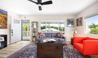 528 Halela St A, Kailua, HI 96734