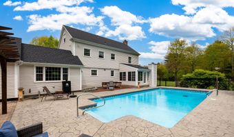 9 Heather Ln, Burlington, CT 06013