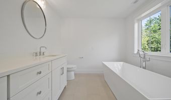 29 Westover Ln, Bow, NH 03304