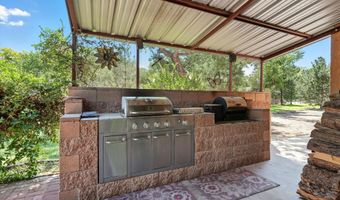 2707 Garner Rd SW, Albuquerque, NM 87105
