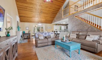 8 Alexander Chapel Dr, Asheville, NC 28804