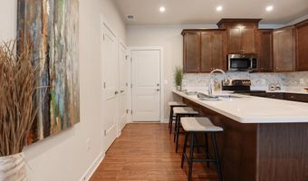 43792 MIDDLEWAY Ter, Ashburn, VA 20147