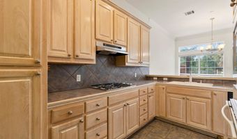 4106 Oberlin Way, Addison, TX 75001