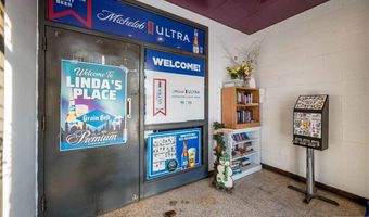 236 E Maine St, Amboy, MN 56010