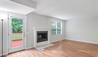 330 Whitehall Dr, Ballwin, MO 63021