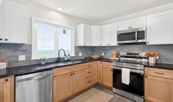 13567 Mccartyville Rd, Anna, OH 45302