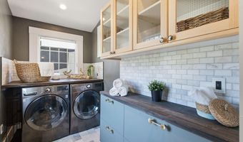 1504 Verdi St, Alameda, CA 94501