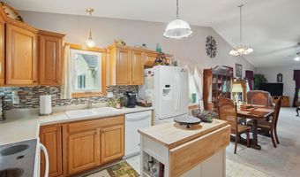 2108 2nd Ave SE, Altoona, IA 50009