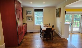 209 Coggeshall Ave, Newport, RI 02840