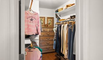 24 Thomas Sumter St, Beaufort, SC 29907