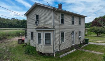 92 Water St, Chester, CT 06412