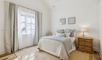 2 Middleburg Ct, Bluffton, SC 29910