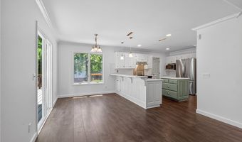47 Stonehenge Dr, Bentonville, AR 72712