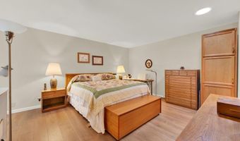 6050 Henderson Dr 16, La Mesa, CA 91942