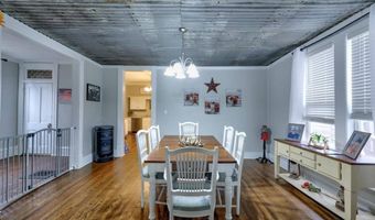 414 N A St, Arkansas City, KS 67005