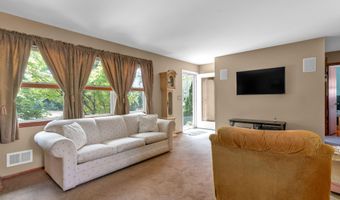 224 Tiller Ave, Beachwood, NJ 08722