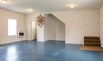 372 Brookside Dr, Algood, TN 38506