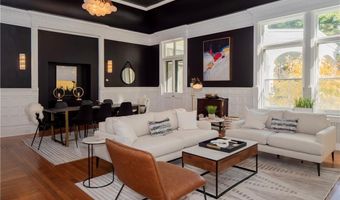 45 Ayrault St 5, Newport, RI 02840