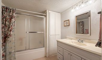 1364 Tuthill Ln, Bullhead City, AZ 86442